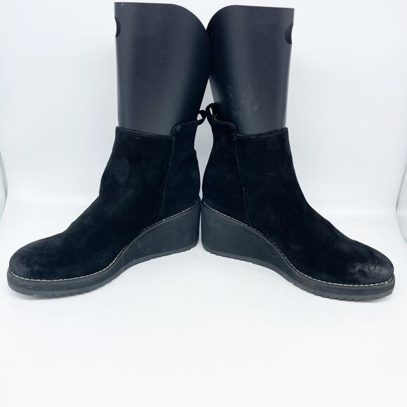 Sofft Women's Emeline Waterproof Suede Wedge Side Zip Bootie Black Size 7 M - Picture 6 of 13